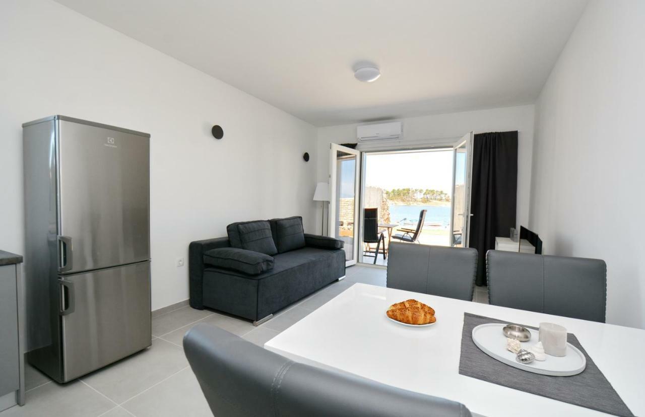Apartments Piazza نين المظهر الخارجي الصورة