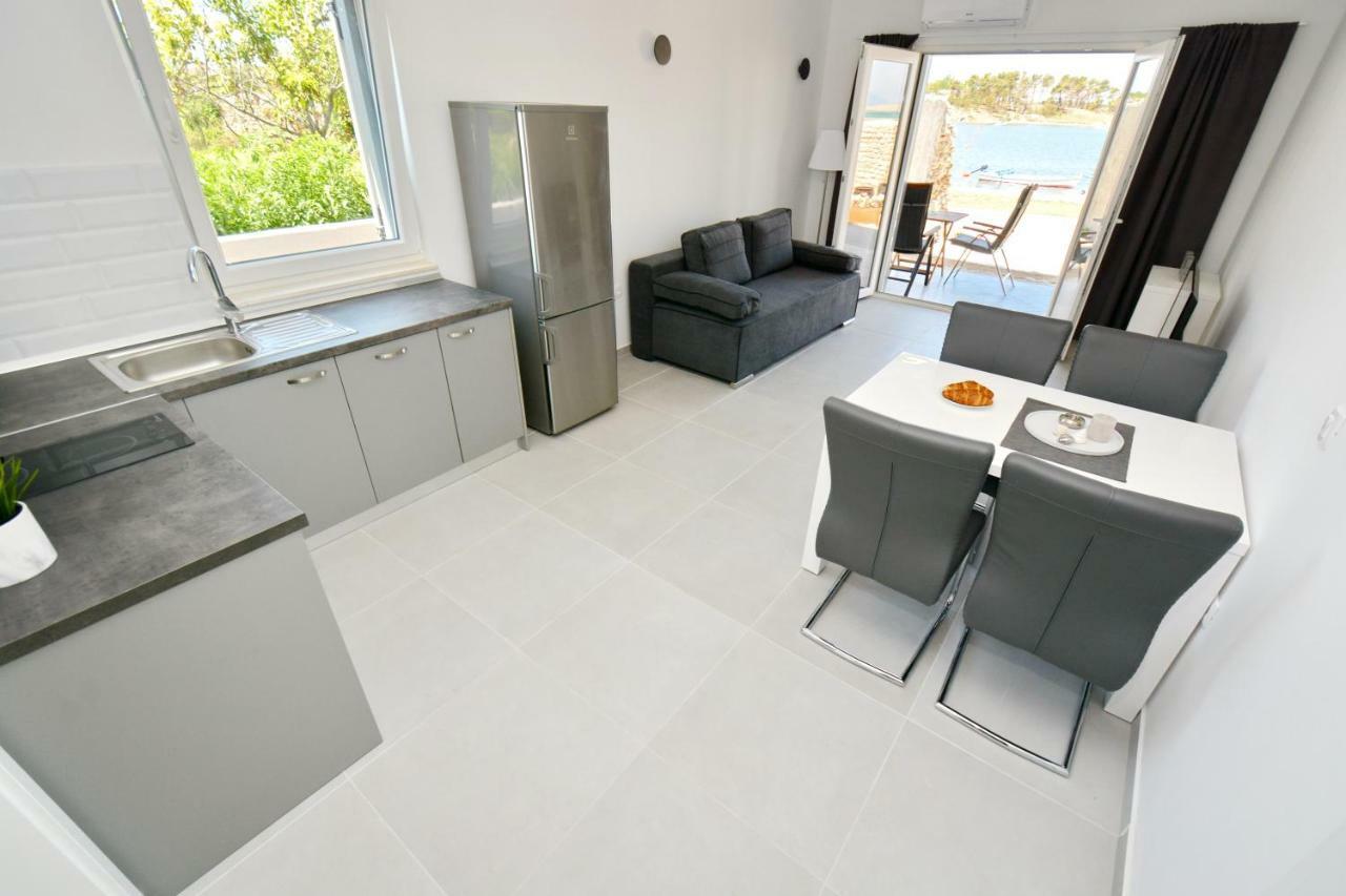 Apartments Piazza نين المظهر الخارجي الصورة