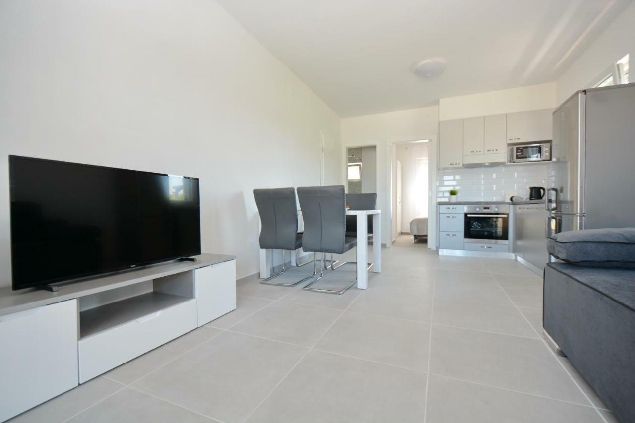 Apartments Piazza نين المظهر الخارجي الصورة