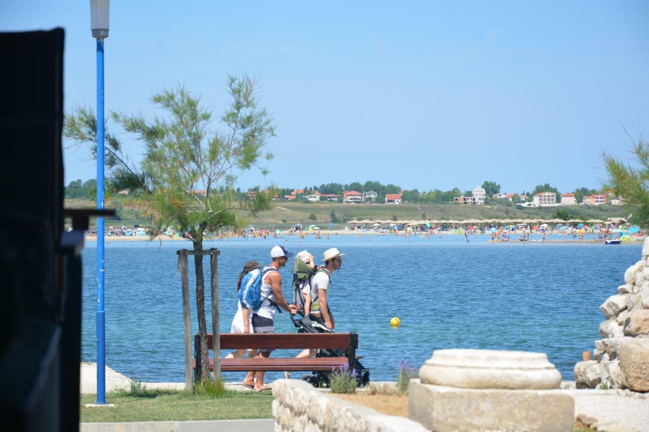 Apartments Piazza نين المظهر الخارجي الصورة