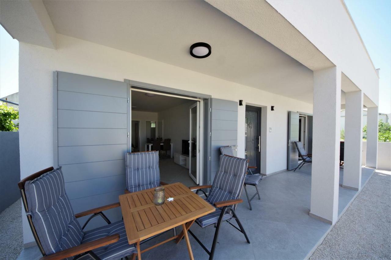 Apartments Piazza نين المظهر الخارجي الصورة